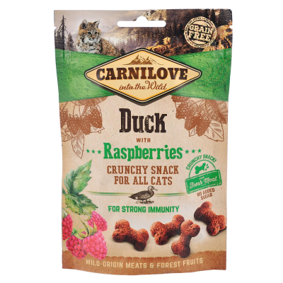 Carnilove Cat Crunchy Snack Duck with Raspberries Ласощі для котів для міцного імунітету з качкою та малиною 50 г