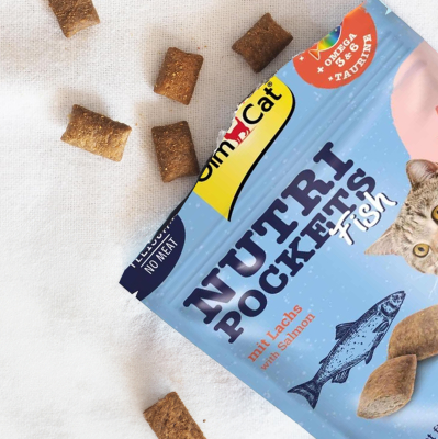 Nutri Pockets Ласощі для котів Рибні Лосось 60г