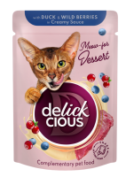 Delickcious Вологий корм для кішок, Пластівці з качкою та лісовими ягодами у вершковому соусі, 80 г